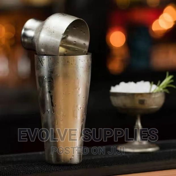 700ml French / Parisian Shaker · Photo 2