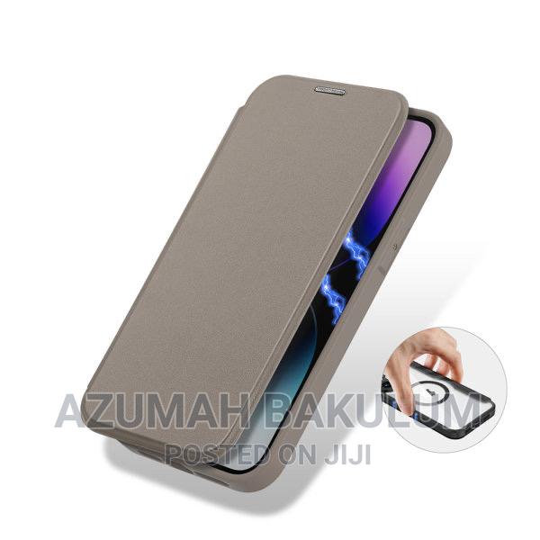 iPhone 14 Pro Max / 14 Pro / 13 Pro Magnetic Flip Cover · Photo 6