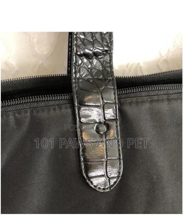 Pet Handbag for Ladies · Photo 3