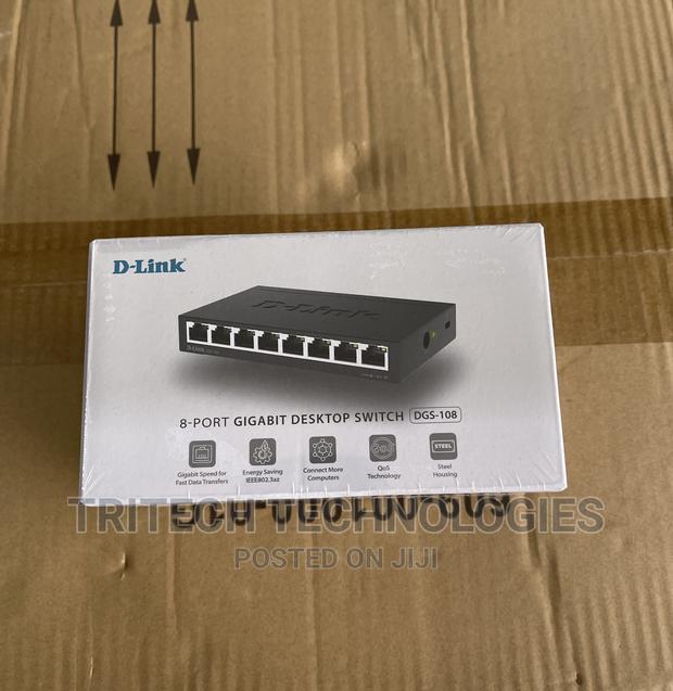 D-Link 8-Port Unmanaged Gigabit Meta Desktop Switch DGS-108 · Photo 1