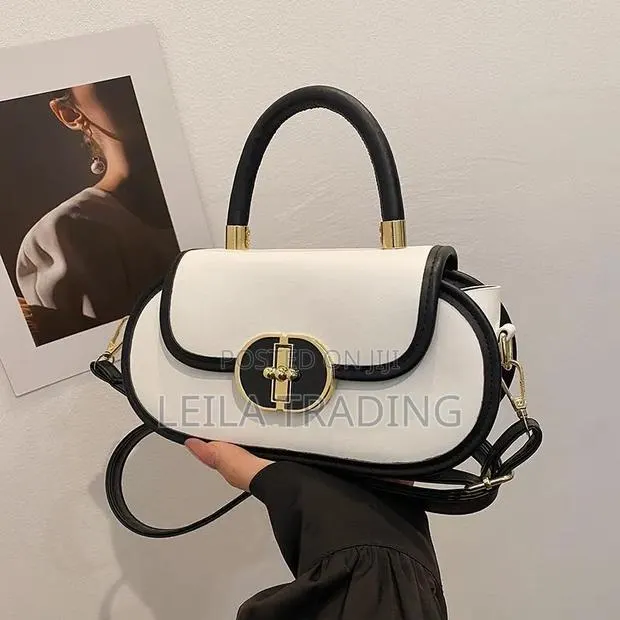 Mini Cute Bag · Photo 1