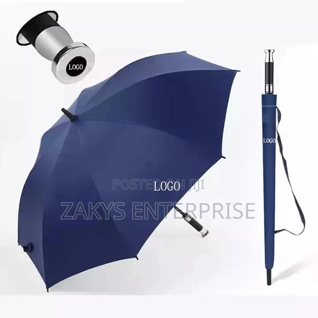 Strong Umbrellas · Photo 1