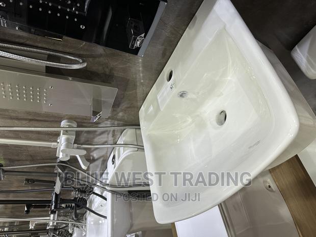 Wall Hung Basin - Wash Hand Basin · Photo 4