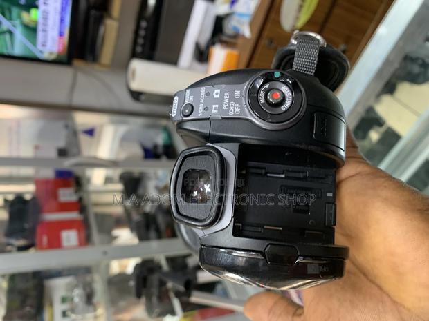 Sony Video Full HD Hand Held Video Camera · Photo 1