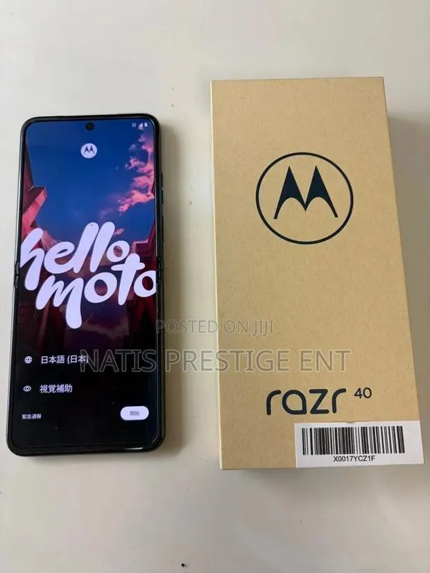 New Motorola Razr 40 128 GB Black · Photo 1