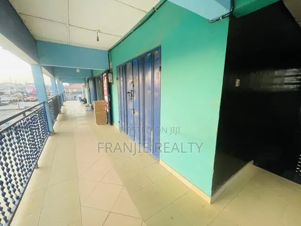 Shop for Rent at Kasoa · Photo 1