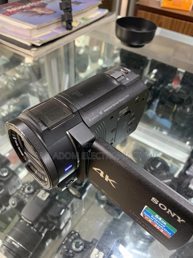 Sony Camcorder Handycam FDR-AX30 · Photo 2