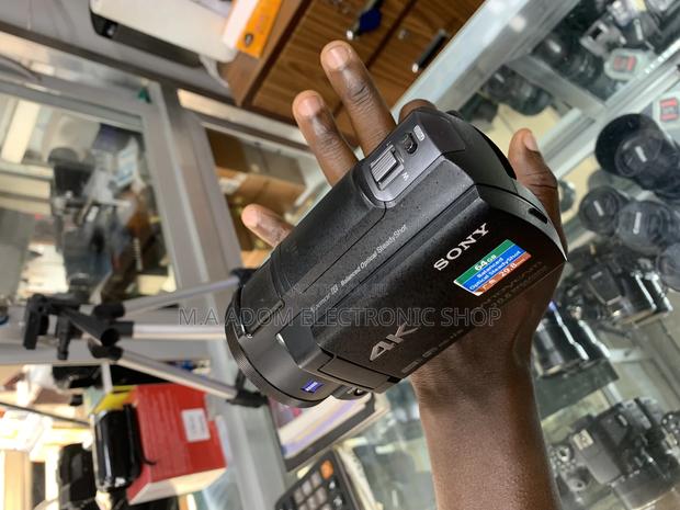 Sony 64gig Wi-Fi UHD Handheld Video Camera · Photo 1