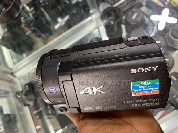 Sony Camcorder With Optical Steady Shots Wifi · Photo 2