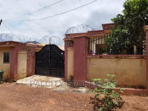 4bdrm House in Santasi Kotwi, Kumasi Metropolitan for sale · Photo 1