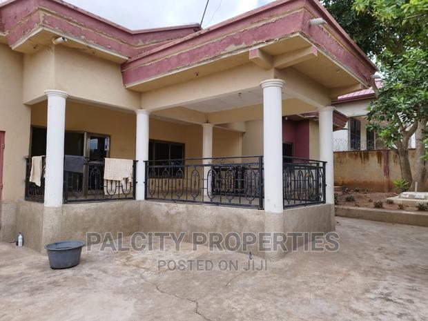 4bdrm House in Santasi Kotwi, Kumasi Metropolitan for sale · Photo 2