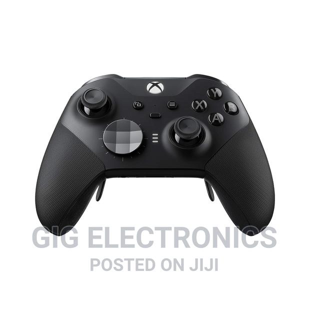 Xbox Elite Series 2 Wireless Controller – Black · Photo 2