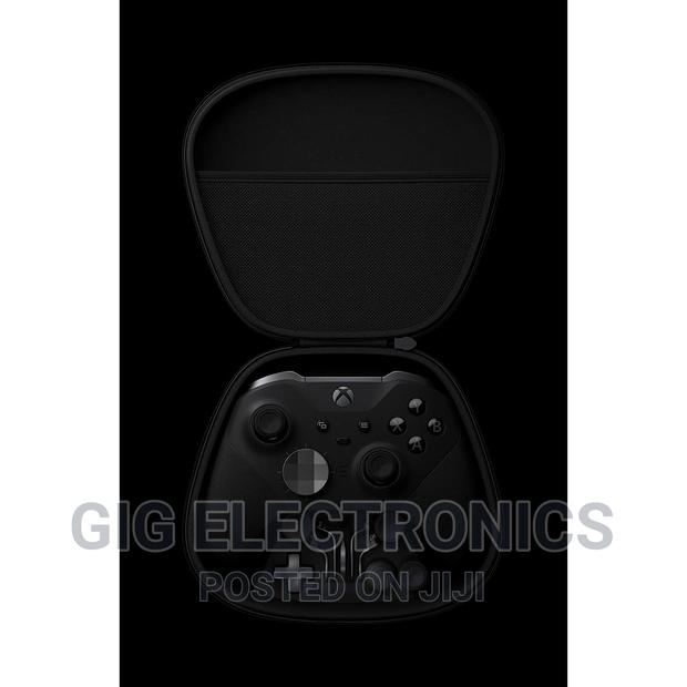 Xbox Elite Series 2 Wireless Controller – Black · Photo 3