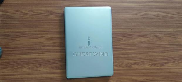 Laptop Asus VivoBook 15 X540NA 16GB Intel Core I7 HDD+SSD 128GB · Photo 6