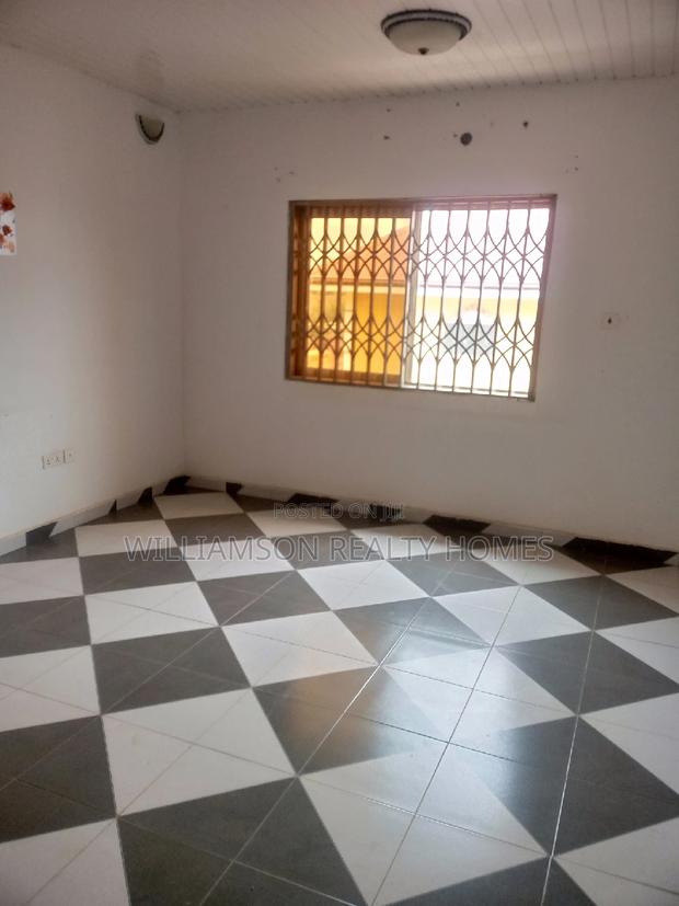2bdrm Apartment in Community 18 Area, Spintex for rent · Photo 3