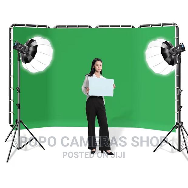Green Background Board · Photo 2