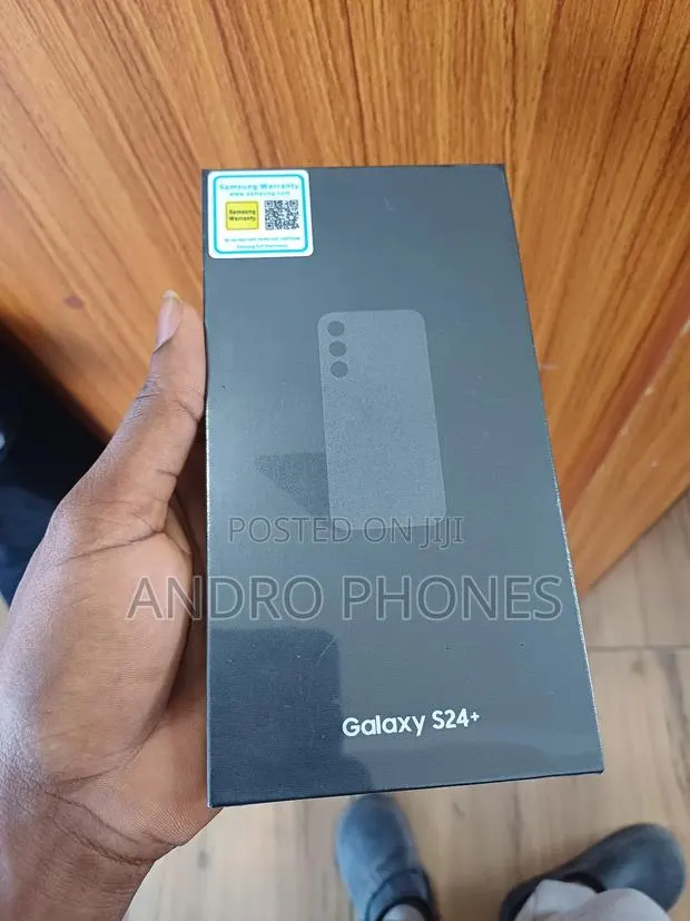 New Samsung Galaxy S24 Plus 256 GB Gold · Photo 1
