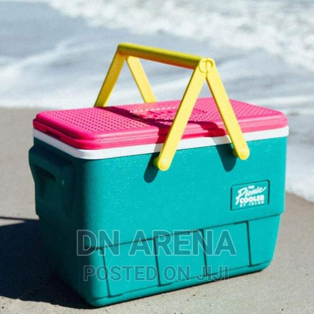 Igloo Tetro Ice Chest · Photo 2