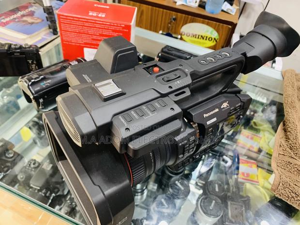 Panasonic AGUX180 Professional Handheld Video Camera · Photo 1