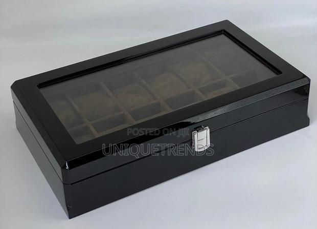 12 Slot Watch Box Organizer · Photo 2