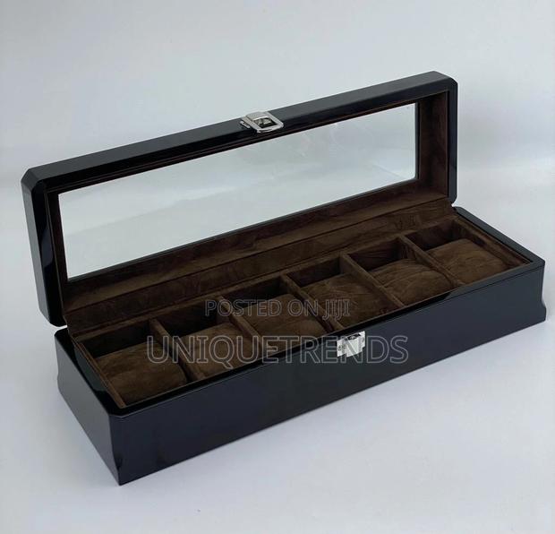6 Slot Watch Organizer · Photo 2