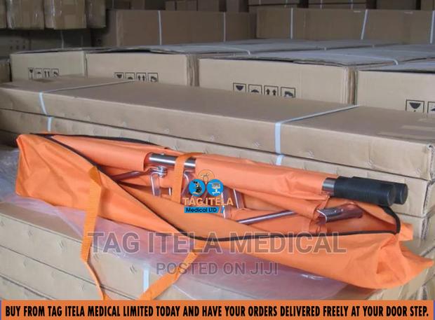 Stretcher Foldable (Non-Adjustable Headrest) · Photo 2