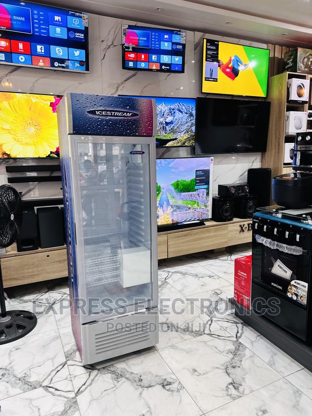 UNI-350C 288ltrs—-Icestram Display Fridge · Photo 1