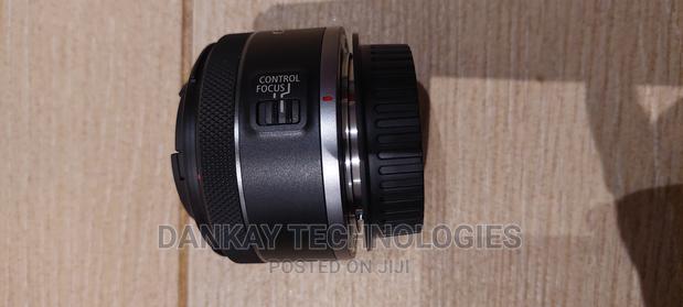 Canon 50mm F/1.8 Rf STM Mirrorless Lens · Photo 3