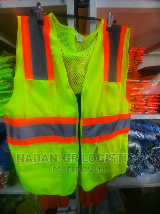 Hi Vis Safety/Reflective Vest · Photo 2