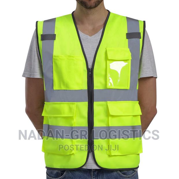 Safety Vest/Jacket ( Pockets & Zip) · Photo 1