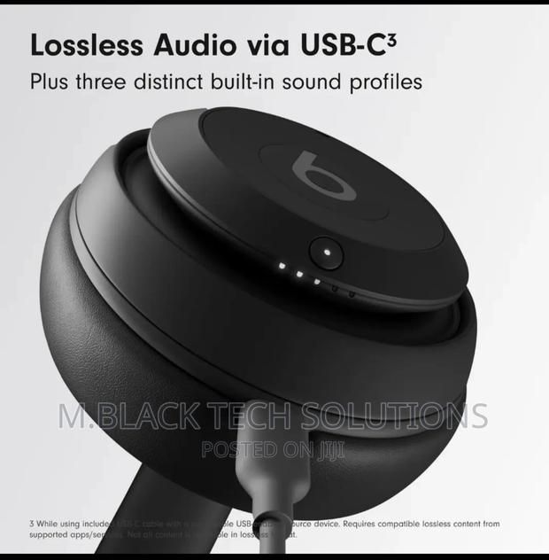 Beats Studio Pro Wireless Headphones · Photo 8