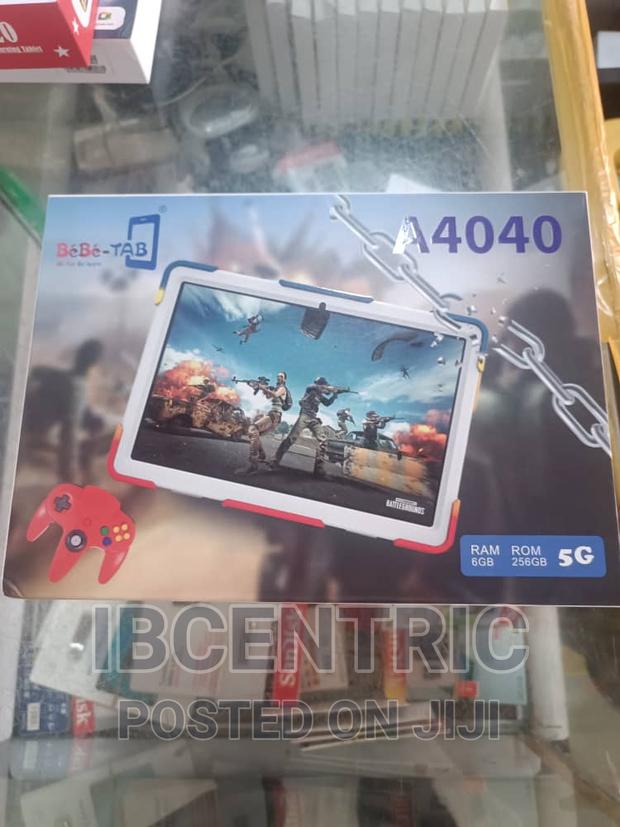 New Tablet 256 GB · Photo 1