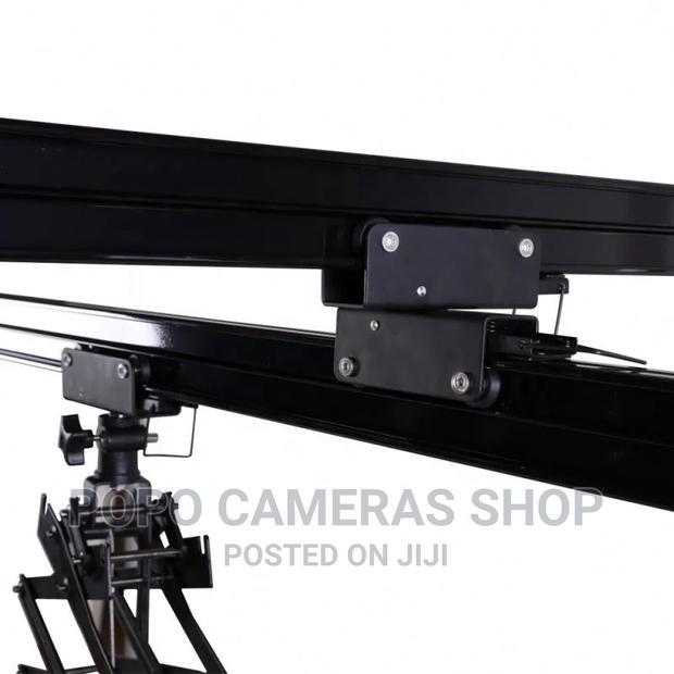 Studio Rail System · Photo 3