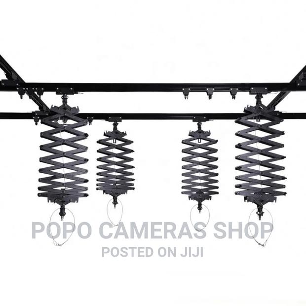 Studio Rail System · Photo 5