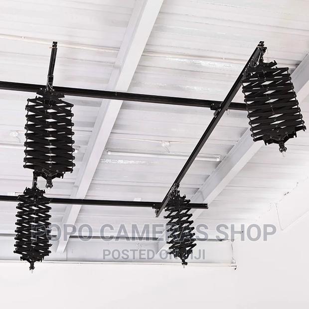 Studio Rail System · Photo 2