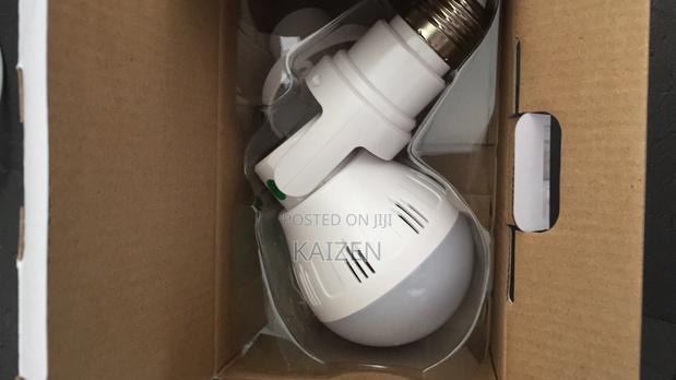 360 Degrees View Bulb Camera · Photo 5