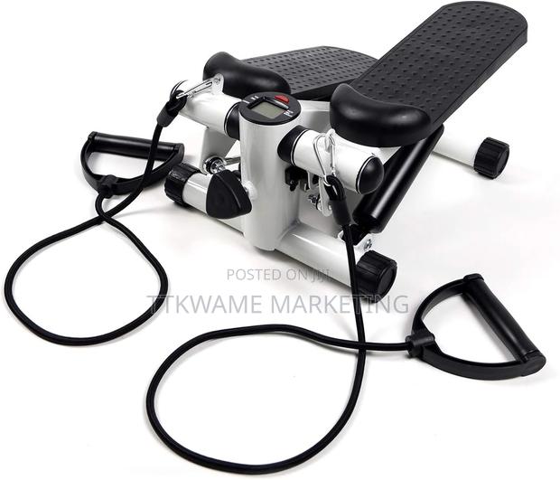 Mini Stepper Exercise Machine · Photo 1