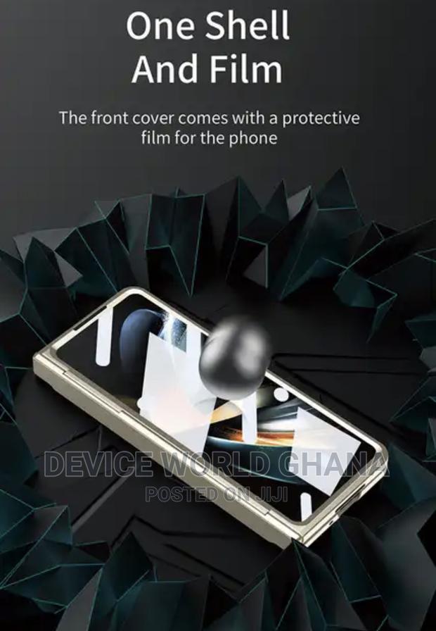 Level Hinge Protection Case for Samsung Z Fold 5 and Fold 4 · Photo 6