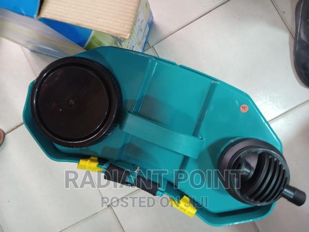 2 in 1 Knapsack Sprayer · Photo 1