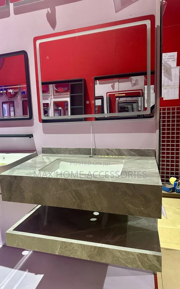 Marble Cabinet Basin · Photo 1