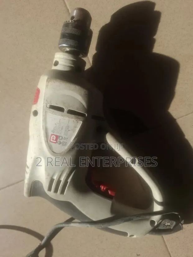Performance 800 Watt Hammer Drill · Photo 1