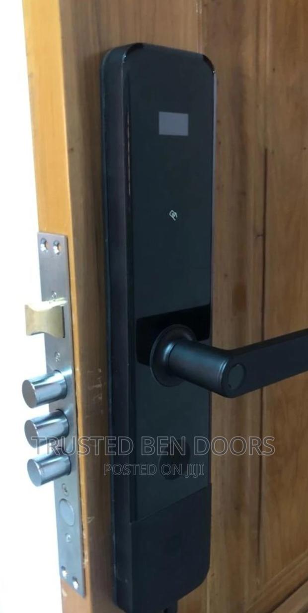 Turkish Paladin Smart Biometric Locks for All Doors · Photo 1