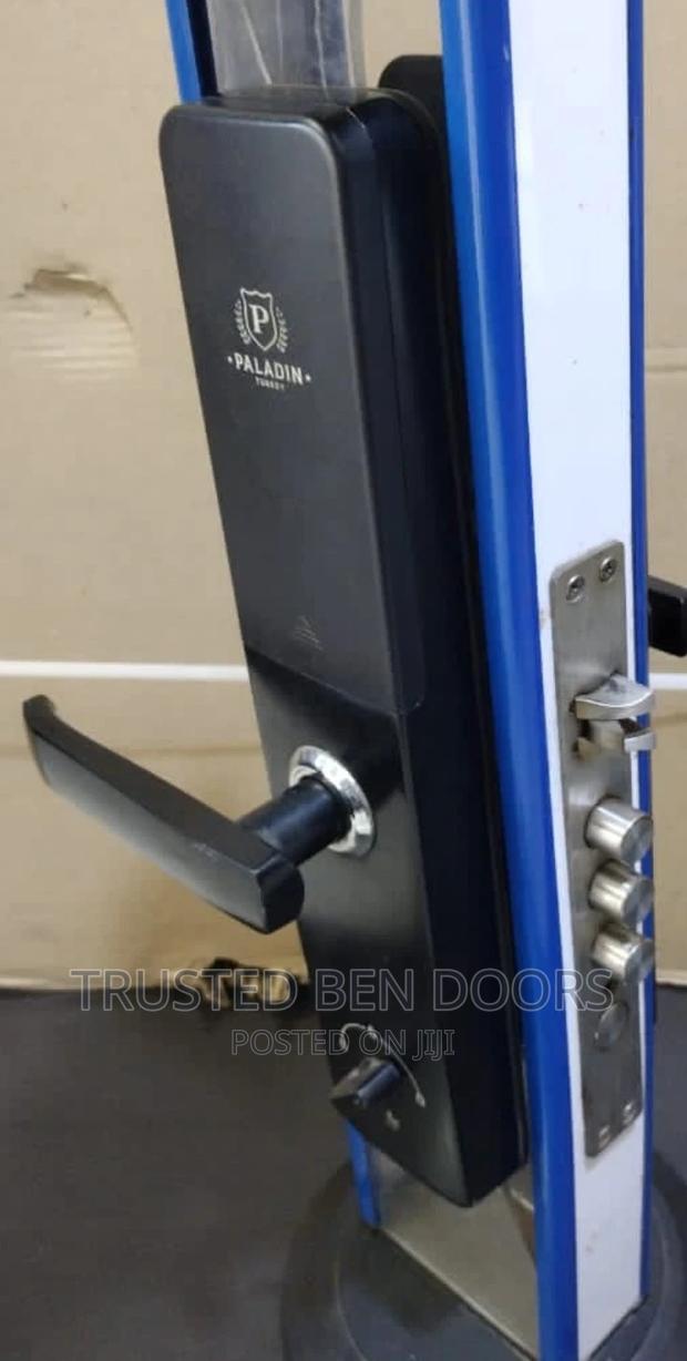 Universal Paladin Biometric Smart Lock for Homes and Offices · Photo 1