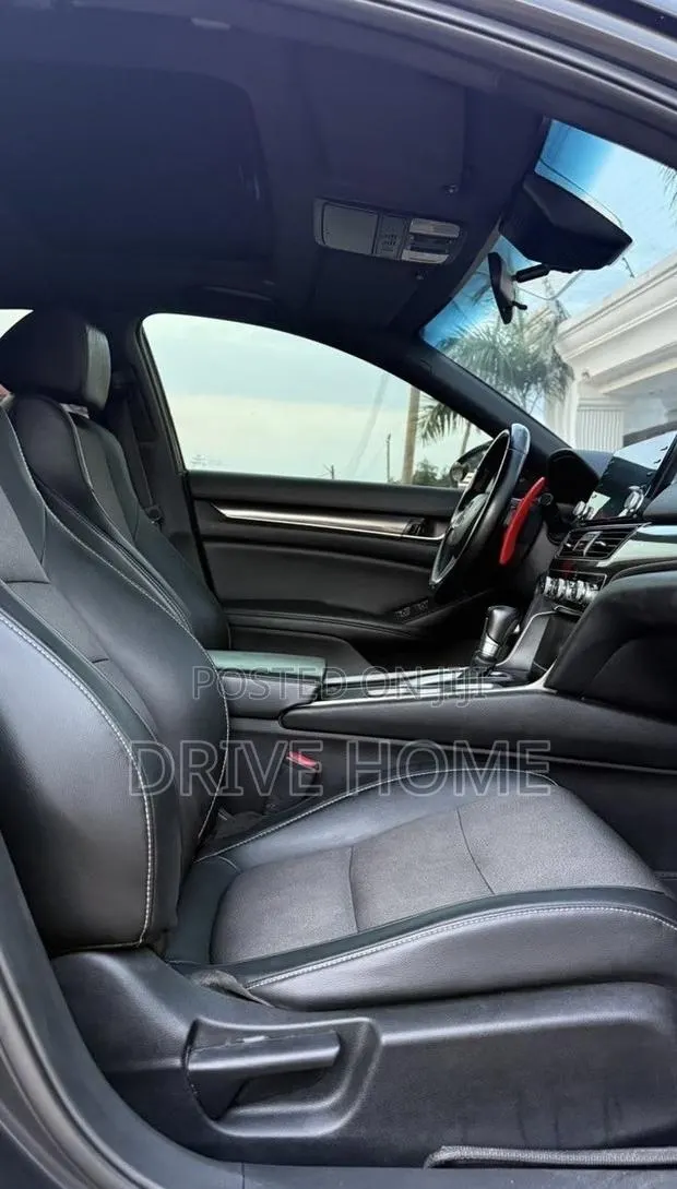 Honda Accord EX-L (1.5L 4cyl Turbo CVT) 2019 Black · Photo 4