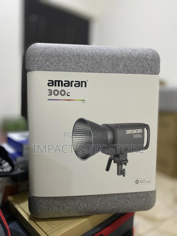 Amaran 300c RGB Led Monolight · Photo 2