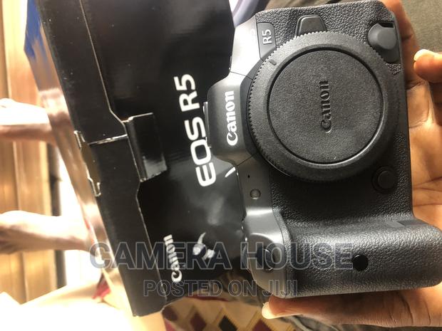 Canon Eos R5 Mirrorless Camera · Photo 2
