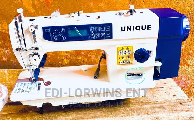 Unique Digital Sewing Machine · Photo 2