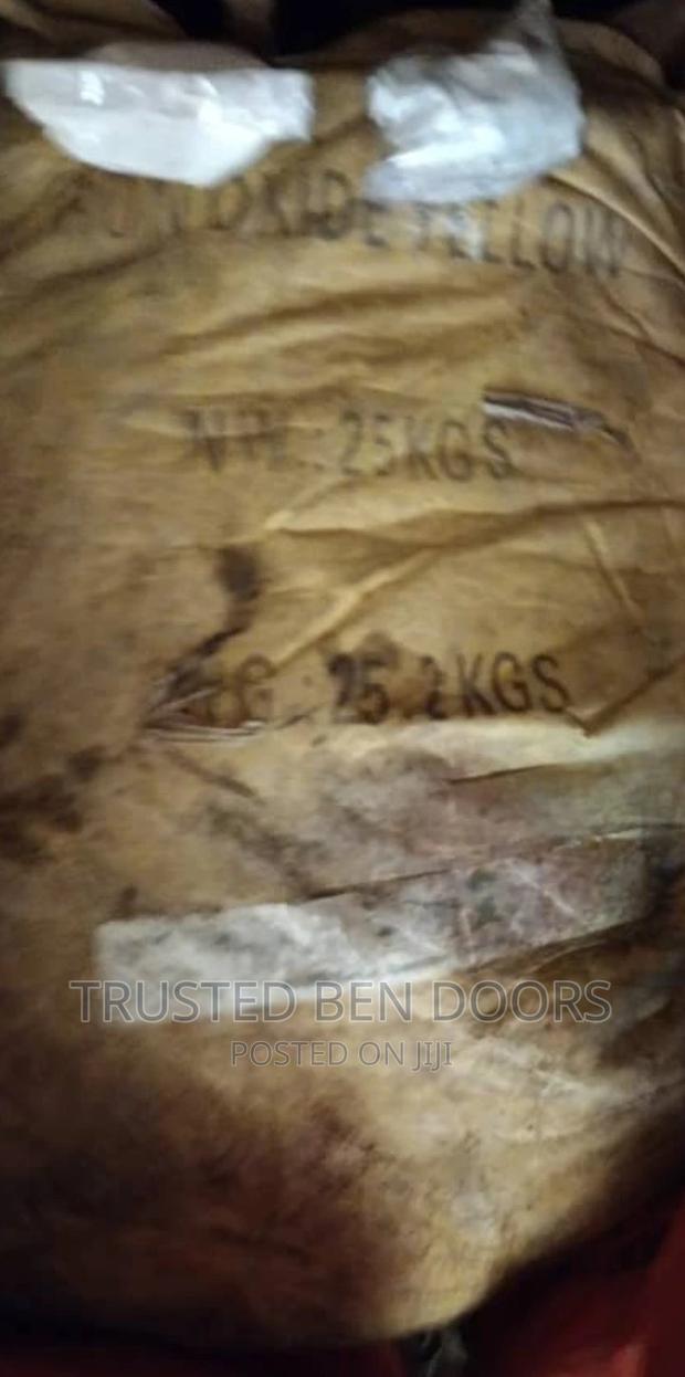 25kg Yellow Iron Oxide For Coloring · Photo 1