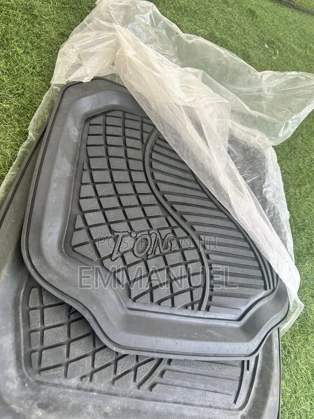 Car Floor Mat · Photo 1