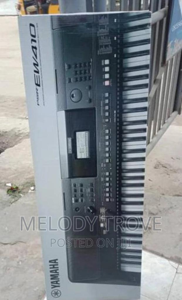 Yamaha PSR-EW410 76-Key Keyboard Synthesizer · Photo 1